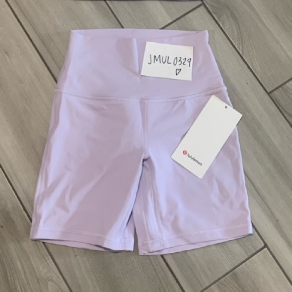 Lululemon Align Short 6” * Lavendar - Picture 1 of 2